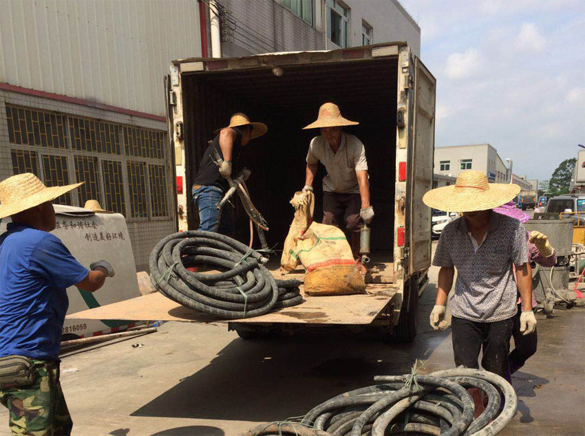 隆尧一部件厂房地基出现下沉注浆加固